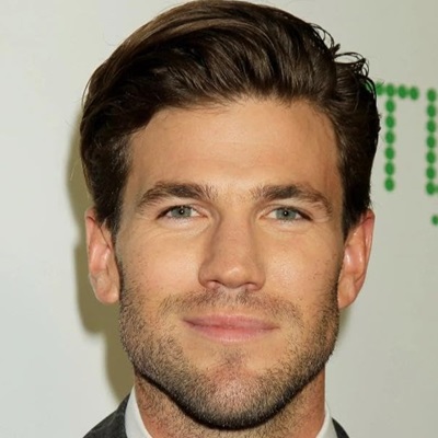 Austin Stowell bude hrát mladého Gibbse