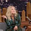 Kaley Cuoco zazpívala seriálovou znělku u Jimmyho Fallona