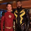 Když blesk uhodí dvakrát: Black Lightning řádí ve Waverideru a poprvé se setkává se šarlatovým běžcem