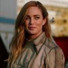 Caity Lotz o tom, jak se vyrovná s další smrtí v rodině její postavy, a úloze kapitána