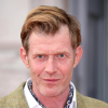 Dalšího záporáka si střihne Jason Flemyng