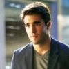 Opustí Josh Bowman seriál?