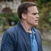 Michael C. Hall se představuje v traileru k novince Safe