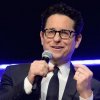 J. J. Abrams děkuje Rianu Johnsovi za to, že mu dal svobodu, a jaký názor na Star Wars má Kevin Feige?