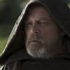 Mark Hamill: Konec Epizody VII měl skončit jinak a já chtěl, aby Luke byl slepý