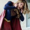 Fotografie k premiéře čtvrté řady seriálu Supergirl