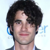 Herec Darren Criss nás informoval o tom, že natáčení muzikálového crossoveru skončilo