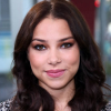 Na svatbě se objeví i herečka Jessica Parker Kennedy