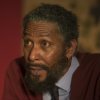 Ron Cephas Jones doufá, že tvůrci odhalí jeho homosexuální minulost