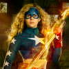 Titány čeká crossover se Stargirl