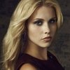 Claire Holt mluví o odchodu k The Originals, Wesleyho smyslu pro humor a dalším