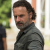 Andrew Lincoln nakonec nebude režírovat žádný díl desáté série