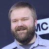 Robert Kirkman odhalil původ zombie nákazy, pravda je ale úplně jiná